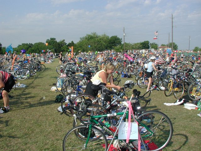 2003-06-08-Danskin-12-Janeen-bike-done.JPG