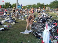 2003-06-08-Danskin-03-Janeen-ready-to-bike.JPG