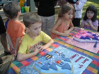 2003-10-03-Chance-Kalyani-Bday-23-cake.JPG