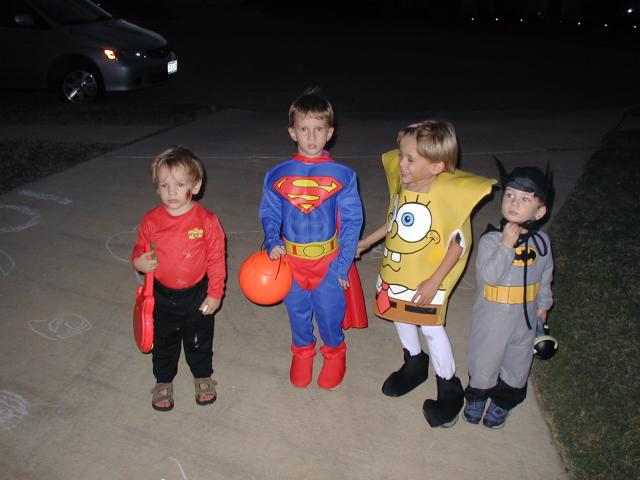 2003-10-31-Halloween-11-Case-Jack-Dax-Chance.JPG
