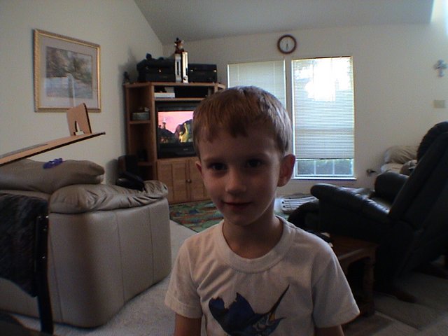 2003/10(October)/Misc/640x480_2003-10-02-Sony-Camcorder-Test-4-Chance.JPG