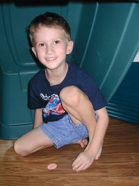 2003-10-09-Chance-in-Box-4.JPG