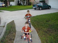 2003-10-10-Chance-new-bike-Dax-trike-2.JPG