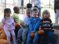 2003-10-27-Pumpkin-Patch-7-Dax.JPG