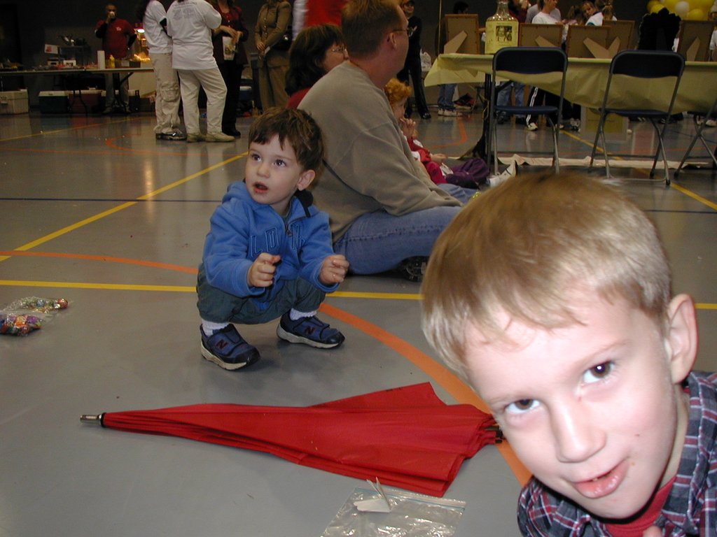 2003/10(October)/Walk-for-Sabrina/1024x768_2003-10-23-Walk-for-Sabrina-2-Chance.JPG