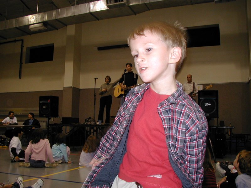 2003/10(October)/Walk-for-Sabrina/2003-10-23-Walk-for-Sabrina-1-Chance.JPG