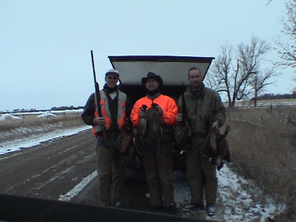 2003-11-03-SD-Hunting-11-Mike-Craig-Travis.JPG