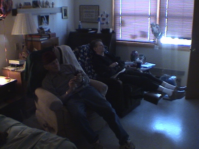 2003-11-07-Albert-MaryHelen-room.JPG