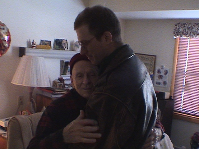 2003-11-08-SD-5-Goodbyes-Albert-Travis.JPG