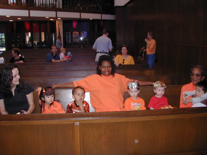 2003-11-21-Thanksgiving-play-06-Dax.JPG