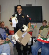 2003-12-18-AAC-Xmas-19-Louis-TP.JPG