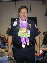 2003-12-18-AAC-Xmas-22-Louis-monkey.JPG