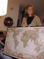 2003-12-24-Xmas-eve-29-Heather-world-map.JPG