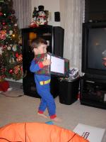 2003-12-24-Xmas-eve-33-Dax-present.JPG