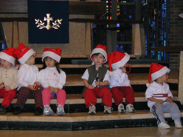 2003-12-12-Xmas-pageant-05-Dax.JPG