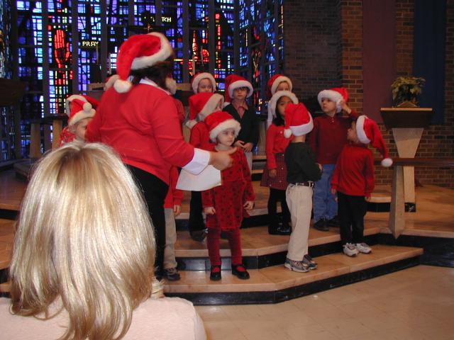 2003-12-12-Xmas-pageant-11-Chance.JPG
