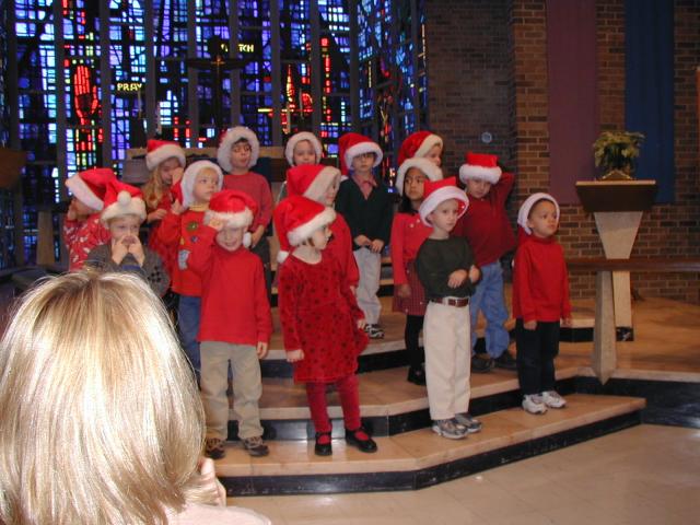 2003-12-12-Xmas-pageant-12-Chance.JPG