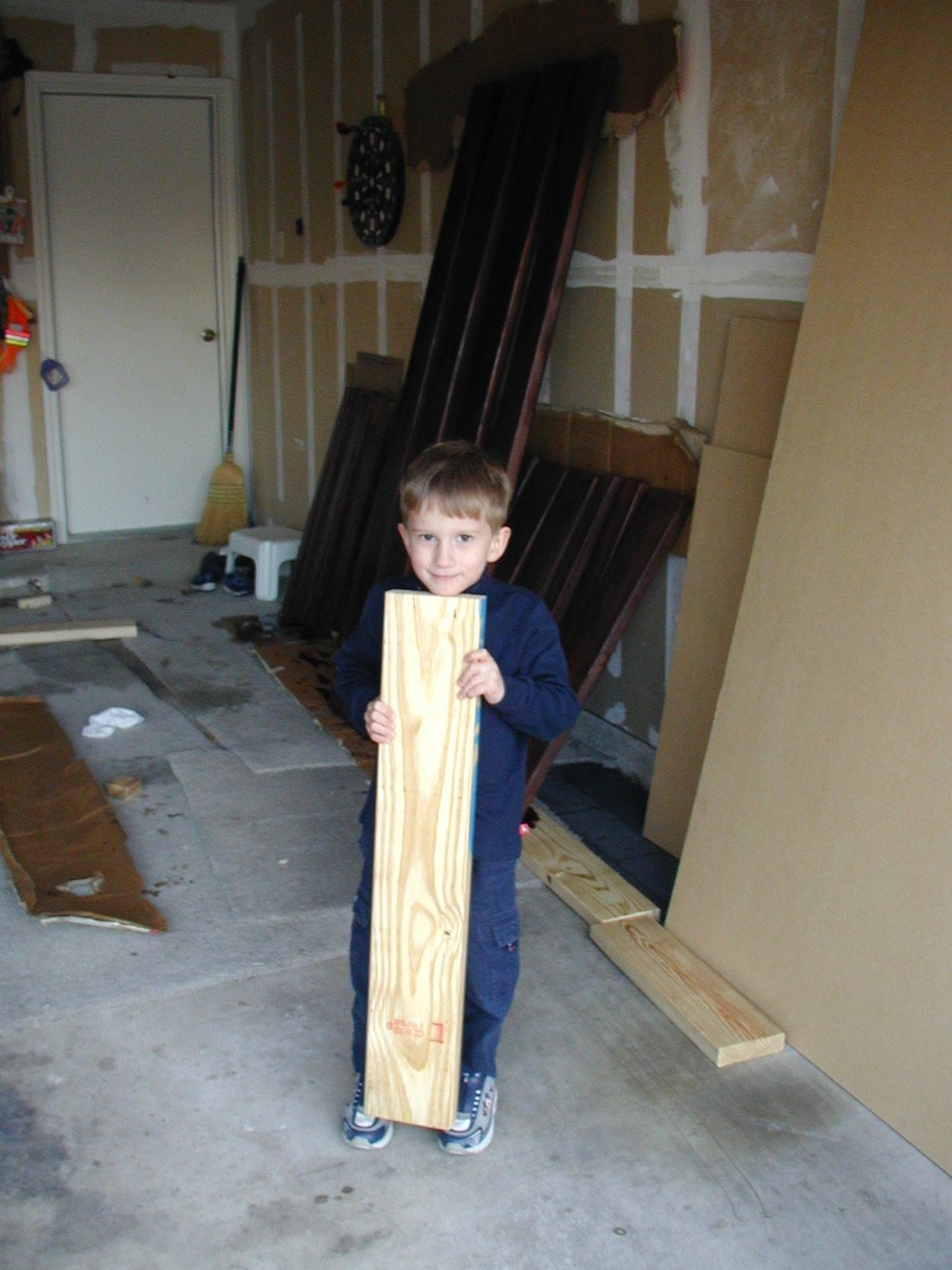 2004/01(January)/BunkBed/1024x768_2004-01-11-BunkBed-06-Chance.JPG