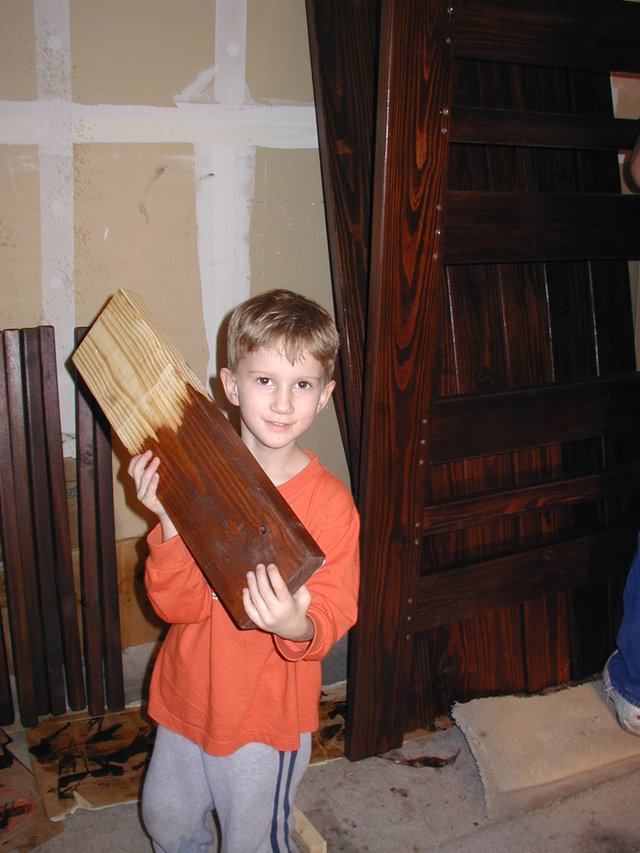 2004-01-14-BunkBed-3-Chance.JPG