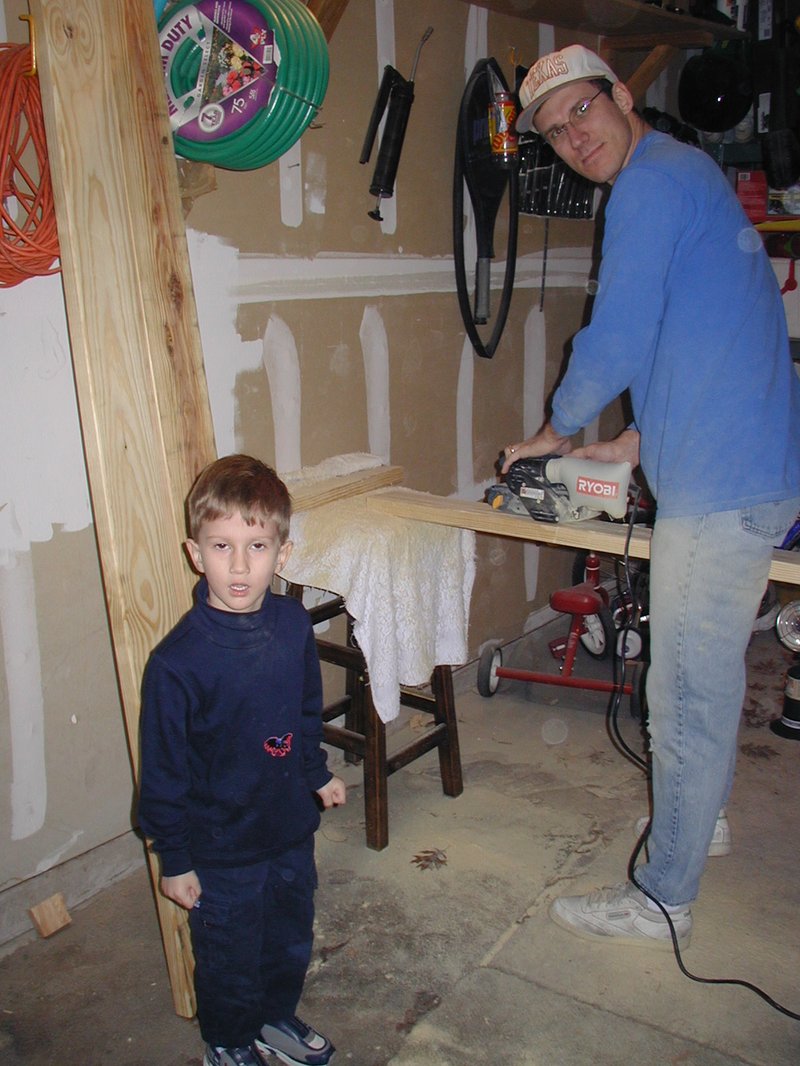 2004/01(January)/BunkBed/800x600_2004-01-11-BunkBed-01-Travis-Chance.JPG