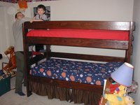 2004-01-16-BunkBed-3-Dax-James.JPG