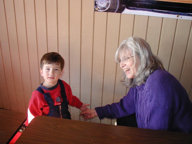 2004/01(January)/Ruidoso/800x600_2004-01-18-Ruidoso-21-Grammy-Dax.JPG