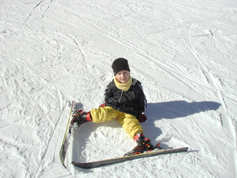 2004/01(January)/Ruidoso/800x600_2004-01-19-Ruidoso-11-Chance-skiing.JPG