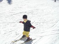2004-01-19-Ruidoso-09-Chance-skiing.JPG