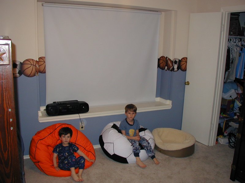 2004/02(February)/Misc/800x600_2004-02-24-Kids-bedroom-2-Chance-Dax.JPG