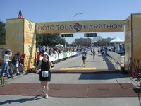 2004-02-15-Motorola-Marathon-11-Suzi-finish.JPG