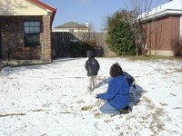 2004-02-14-Snow-in-Austin-15-Chance-Dax-Marlene.JPG