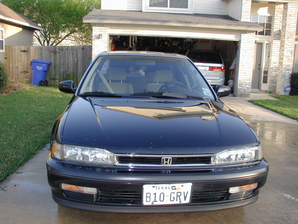 2004/03(March)/Honda-Accord/1024x768_2004-03-22-Honda-Accord-04.JPG