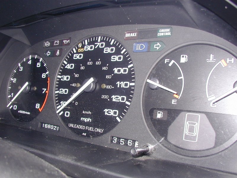 2004/03(March)/Honda-Accord/800x600_2004-03-22-Honda-Accord-14.JPG