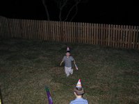 2004-03-05-Vale-Bday-2-Dax.JPG