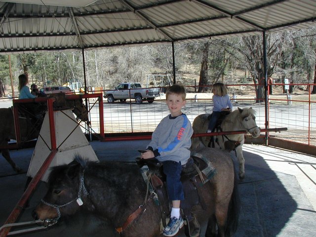 2004/03(March)/Ruidoso/640x480_2004-03-16-Ruidoso-06-Chance-McKenzie-riding-horses.JPG