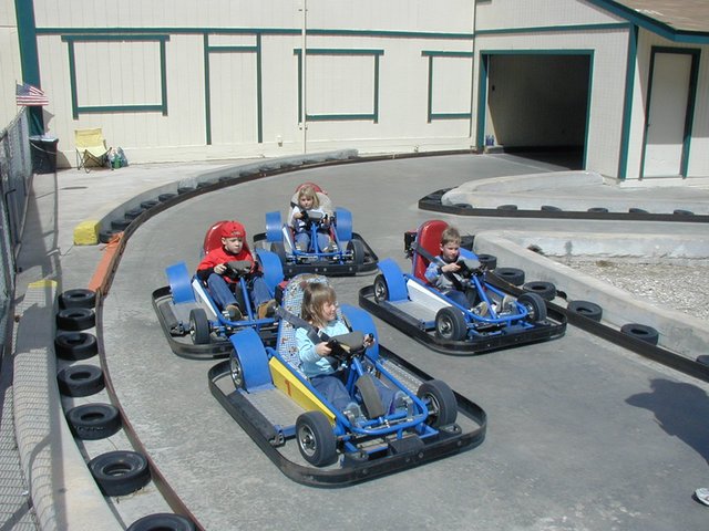 2004-03-16-Ruidoso-10-Chance-Brittney-McKenzie-racing-cars.JPG
