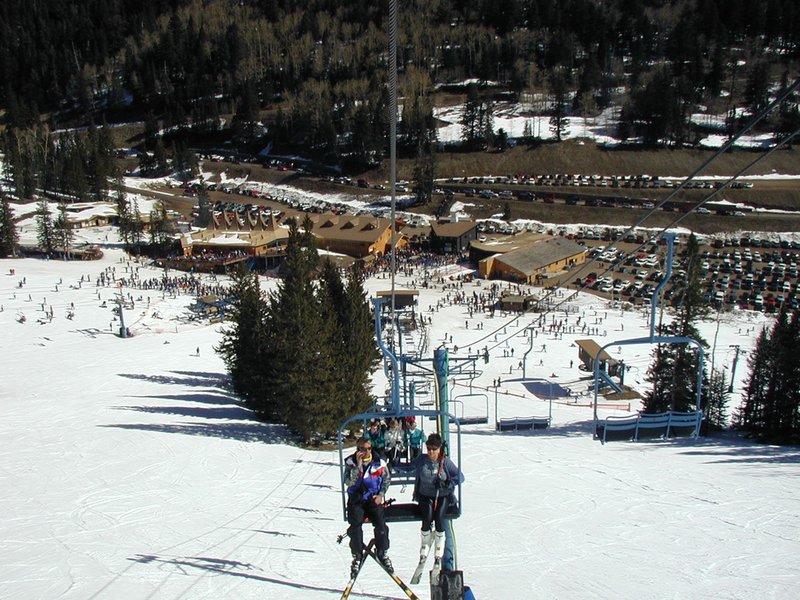 2004/03(March)/Ruidoso/800x600_2004-03-15-Ruidoso-04-Ski-Apache.JPG