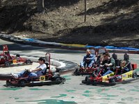 2004-03-16-Ruidoso-20-Ren-McKenzie-racing-cars.JPG