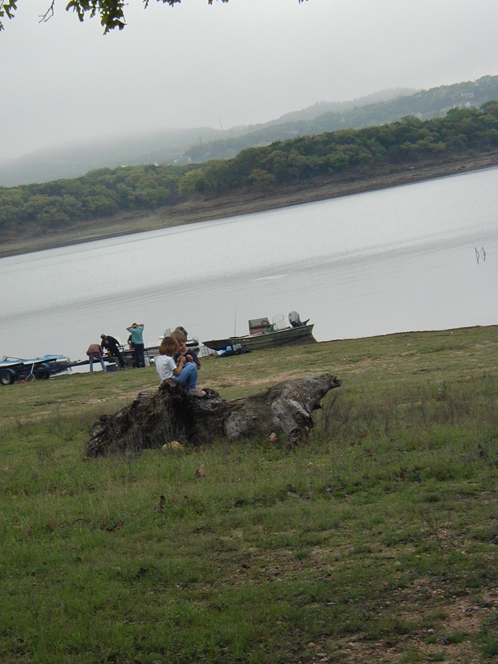 2004/04(April)/Camping-Pace-Bend/1024x768_2004-04-03-Camping-Pace-Bend-16-Chance-Kalyani.JPG