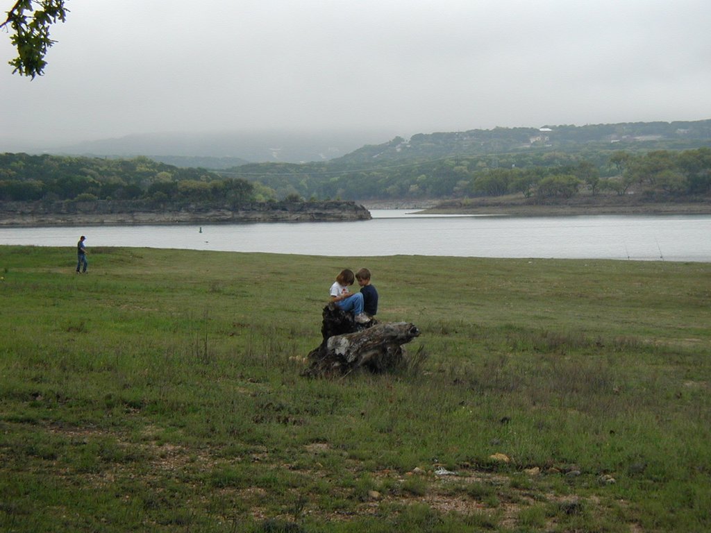2004/04(April)/Camping-Pace-Bend/1024x768_2004-04-03-Camping-Pace-Bend-17-Chance-Kalyani.JPG