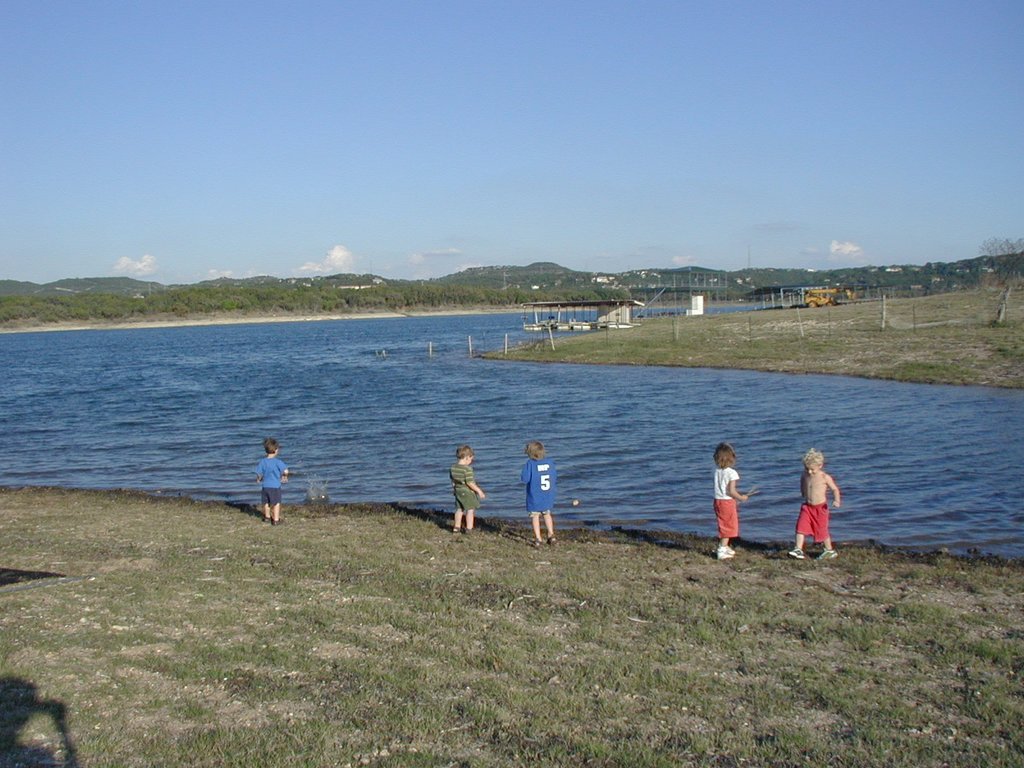 2004/04(April)/Camping-Pace-Bend/1024x768_2004-04-03-Camping-Pace-Bend-48-Dax-Case-Jack-Kalyani-Zen.JPG