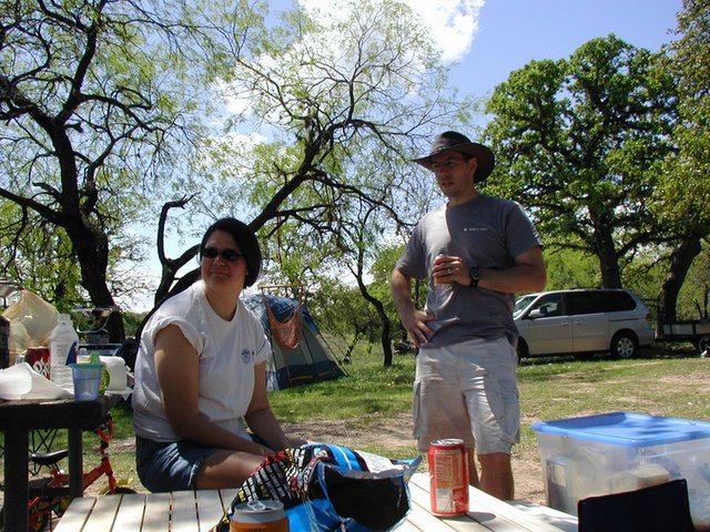 2004/04(April)/Camping-Pace-Bend/640x480_2004-04-03-Camping-Pace-Bend-33-Kiffin-Ben.JPG