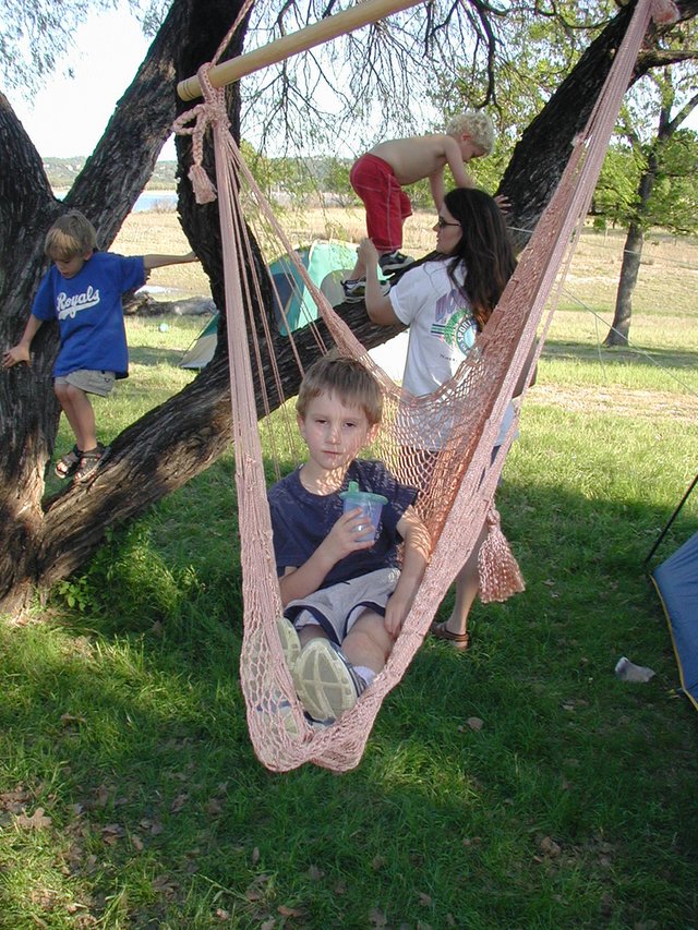 2004/04(April)/Camping-Pace-Bend/640x480_2004-04-03-Camping-Pace-Bend-43-Chance-hammock-Jack-Zen-Kiffin.JPG