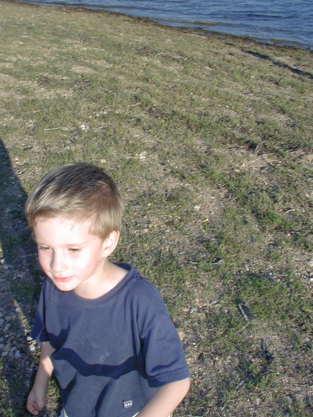 2004/04(April)/Camping-Pace-Bend/640x480_2004-04-03-Camping-Pace-Bend-50-Chance.JPG