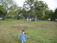 2004-04-03-Camping-Pace-Bend-11-Dax-running.JPG