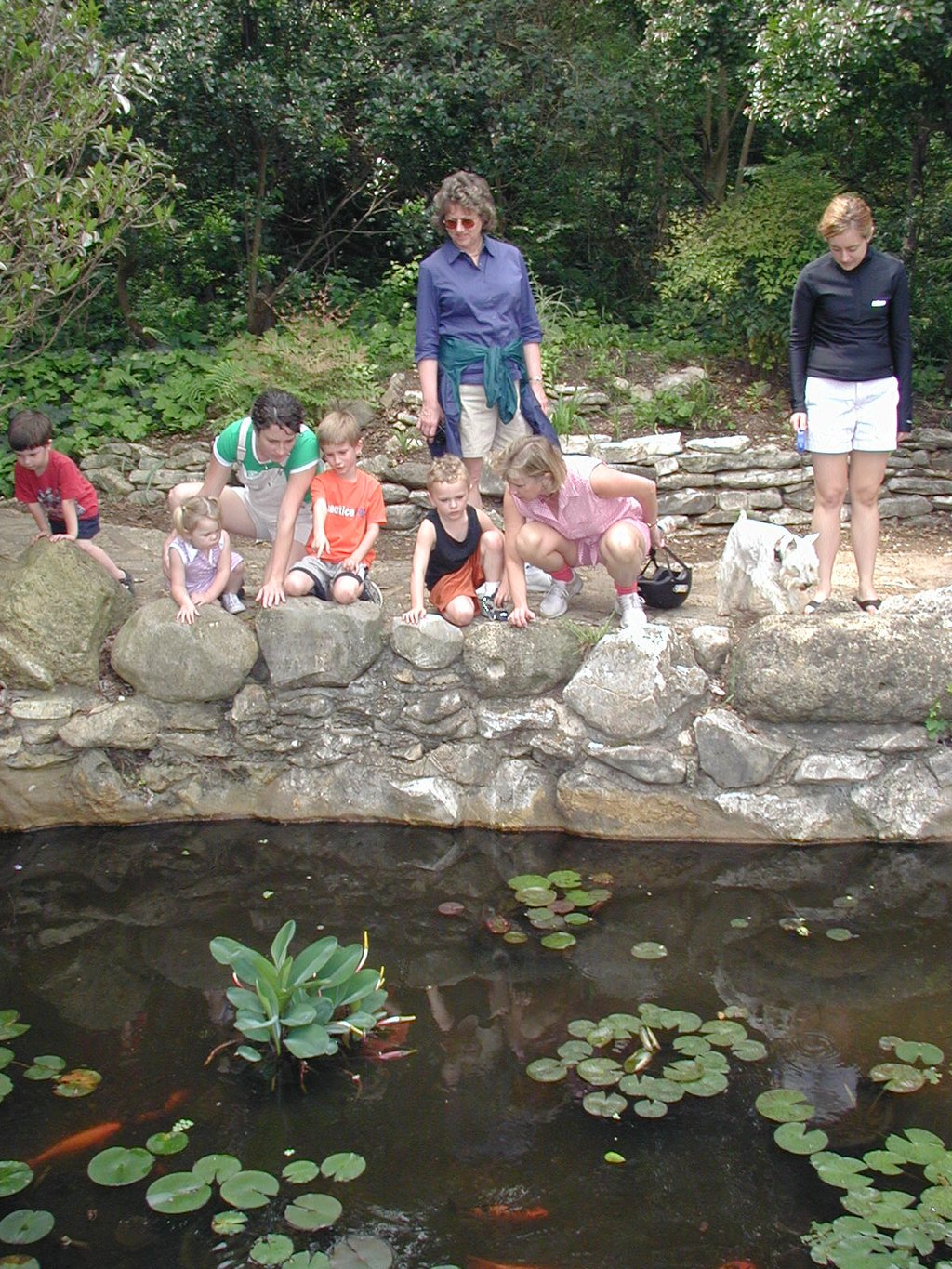 2004/04(April)/Heather-Birthday/1024x768_2004-04-04-Heather-Bday-20-Dax-Kyla-Suzi-Chance-Vale-Janeen-Heather-and-Mom.JPG