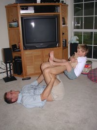 2004-04-10-Travis-Chance-LegFlying-2.JPG