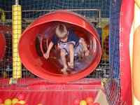 2004-05-08-Dax-3rd-Bday-05-Chance.JPG