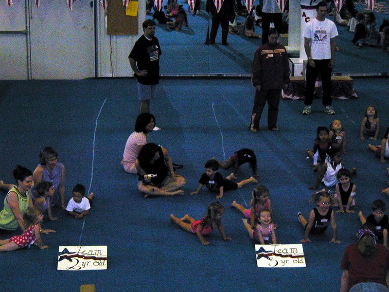 2004/05(May)/Gymnastics/800x600_2004-05-08-Gymnastics-01-Dax.JPG