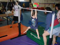2004-05-08-Gymnastics-12-Dax.JPG